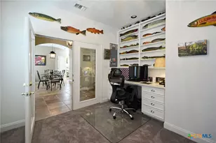 325 Fair Ln, New Braunfels, TX 78130 - Photo 23