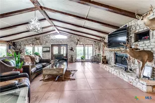 10745 Rosemar Ln, Adkins, TX 78101 - Photo 7