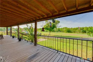 10745 Rosemar Ln, Adkins, TX 78101 - Photo 5
