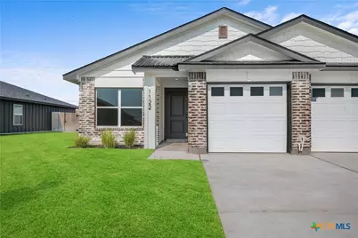 1122 College Avenue, Troy, TX 76579 - Photo 1