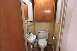 614 Apollo Dr, Edna, TX 77957 - Photo 23