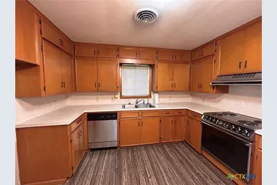 614 Apollo Drive, Edna, TX 77957 - Photo 3