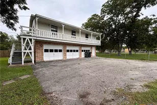 614 Apollo Dr, Edna, TX 77957 - Photo 29