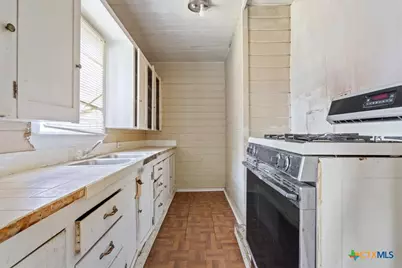 808 N 10th Street, Temple, TX 76501 - Photo 35