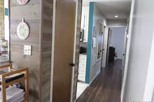 310 Rattan Dr, Victoria, TX 77901 - Photo 5