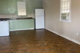 613 5 S Laurel Ave, Luling, TX 78648 - Photo 5