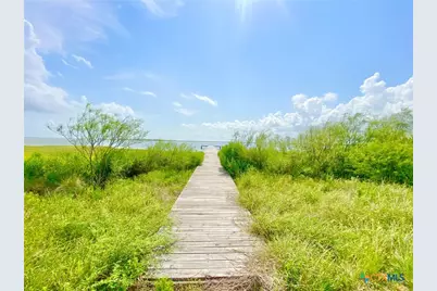 2936 Hammock Court, Palacios, TX 77465 - Photo 13