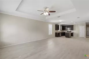 860 Highland Vista, New Braunfels, TX 78130 - Photo 11