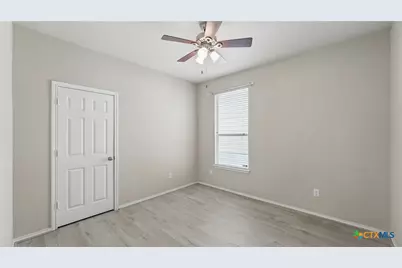 860 Highland Vista, New Braunfels, TX 78130 - Photo 15