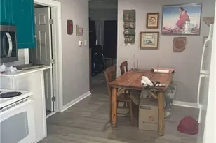 103 S 3rd St, Stockdale, TX 78160 - Photo 15