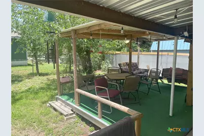 103 S 3rd Street, Stockdale, TX 78160 - Photo 11