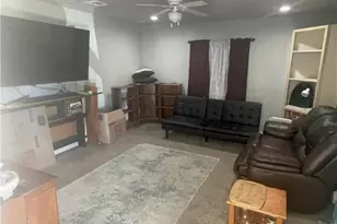 103 S 3rd St, Stockdale, TX 78160 - Photo 19