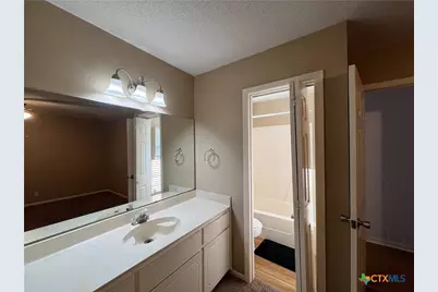 308 Fernwood Circle, Victoria, TX 77901 - Photo 11