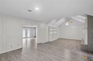 308 Woodway Dr, Victoria, TX 77904 - Photo 7