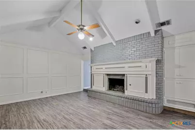 308 Woodway Drive, Victoria, TX 77904 - Photo 9