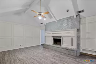 308 Woodway Dr, Victoria, TX 77904 - Photo 9