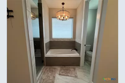 242 Flanders, Fischer, TX 78623 - Photo 13