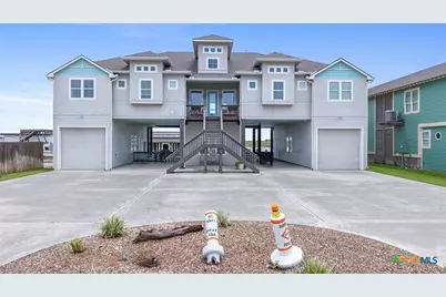 2719 Stella, Port O'Connor, TX 77982 - Photo 1