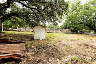 401 Salado Plaza Dr, Salado, TX 76571 - Photo 5