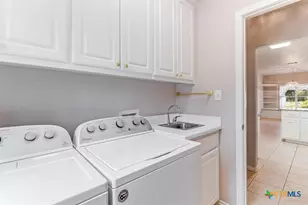 416 Highland Dr, Marble Falls, TX 78654 - Photo 23