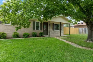 607 Nancy Ann St, Hamilton, TX 76531 - Photo 3
