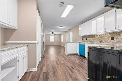 607 Nancy Ann Street, Hamilton, TX 76531 - Photo 9