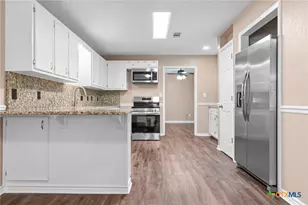 607 Nancy Ann St, Hamilton, TX 76531 - Photo 7