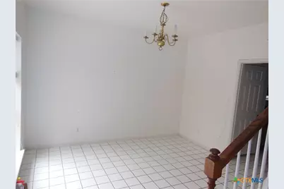 1641 Kuehler  #5, New Braunfels, TX 78130 - Photo 7