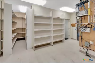 8410 Fm 236, Victoria, TX 77905 - Photo 9