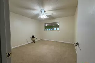 1001 Brookhollow Dr, Port Lavaca, TX 77979 - Photo 33