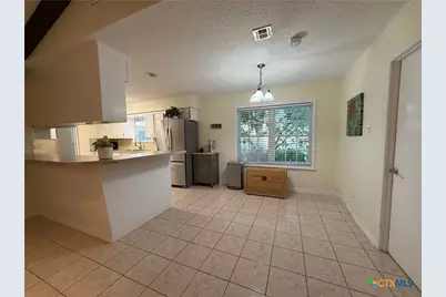 1001 Brookhollow Drive, Port Lavaca, TX 77979 - Photo 13