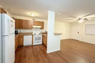 20105 San Marcos Hwy, San Marcos, TX 78666 - Photo 3
