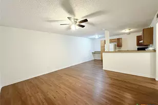 20105 San Marcos Hwy, San Marcos, TX 78666 - Photo 5