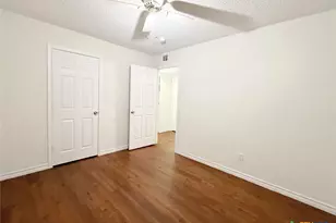 20105 San Marcos Hwy, San Marcos, TX 78666 - Photo 11