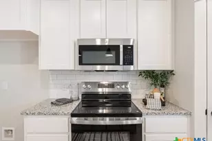 2017 Stillwell St, Nolanville, TX 76559 - Photo 17