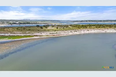 110 Enigma Avenue, Spring Branch, TX 78070 - Photo 15