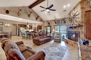 1494 County Rd 433, Stockdale, TX 78160 - Photo 13