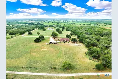 1494 County Road 433, Stockdale, TX 78160 - Photo 11