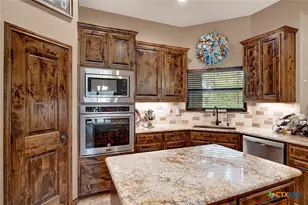 1494 County Rd 433, Stockdale, TX 78160 - Photo 17