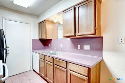 108 Hughson Court, San Marcos, TX 78666 - Photo 11