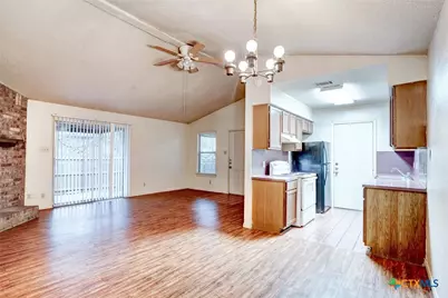 108 Hughson Court, San Marcos, TX 78666 - Photo 9