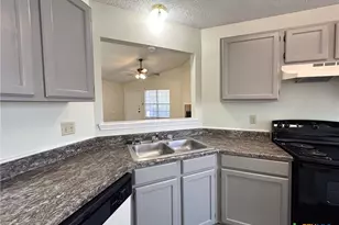 2211 Barry Dr, Killeen, TX 76543 - Photo 19