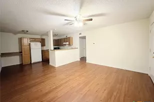 20115 San Marcos Hwy, San Marcos, TX 78666 - Photo 5