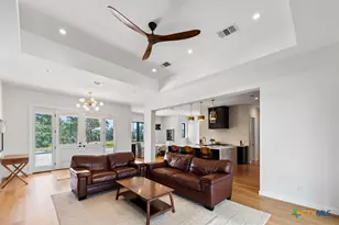 813 Verde Vista Dr, Wimberley, TX 78676 - Photo 17