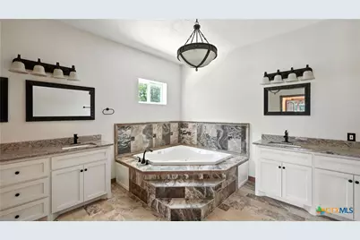 2410 Fm-1680, Flatonia, TX 78941 - Photo 31