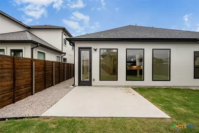 303 W Lane Ave, Manor, TX 78653 - Photo 31