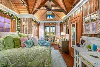 913 Southridge, Salado, TX 76571 - Photo 33