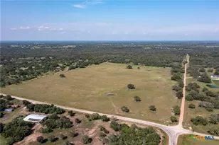 2615 Ykt Slickfield Rd, Yorktown, TX 78164 - Photo 19