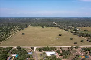 2615 Ykt Slickfield Rd, Yorktown, TX 78164 - Photo 5