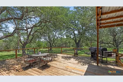 689 Abels Way, Canyon Lake, TX 78133 - Photo 5